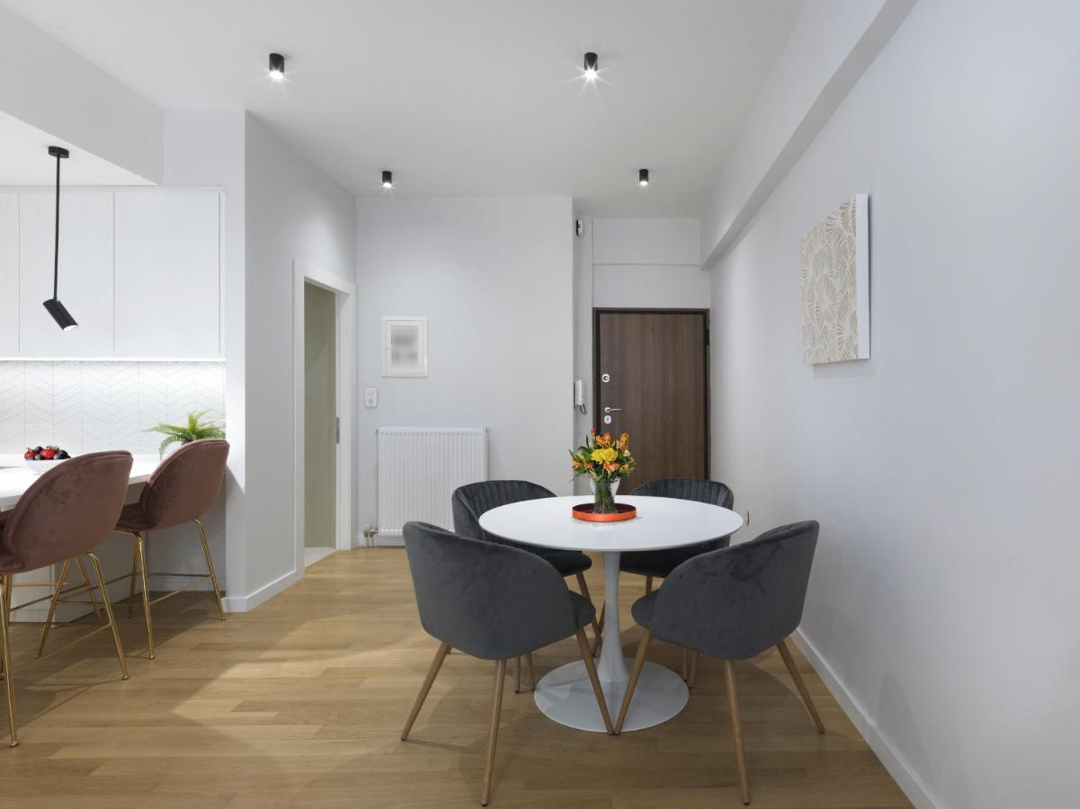 Fresh, New & Ready For You! Rnvtd Apt In Koukaki! Athén Kültér fotó